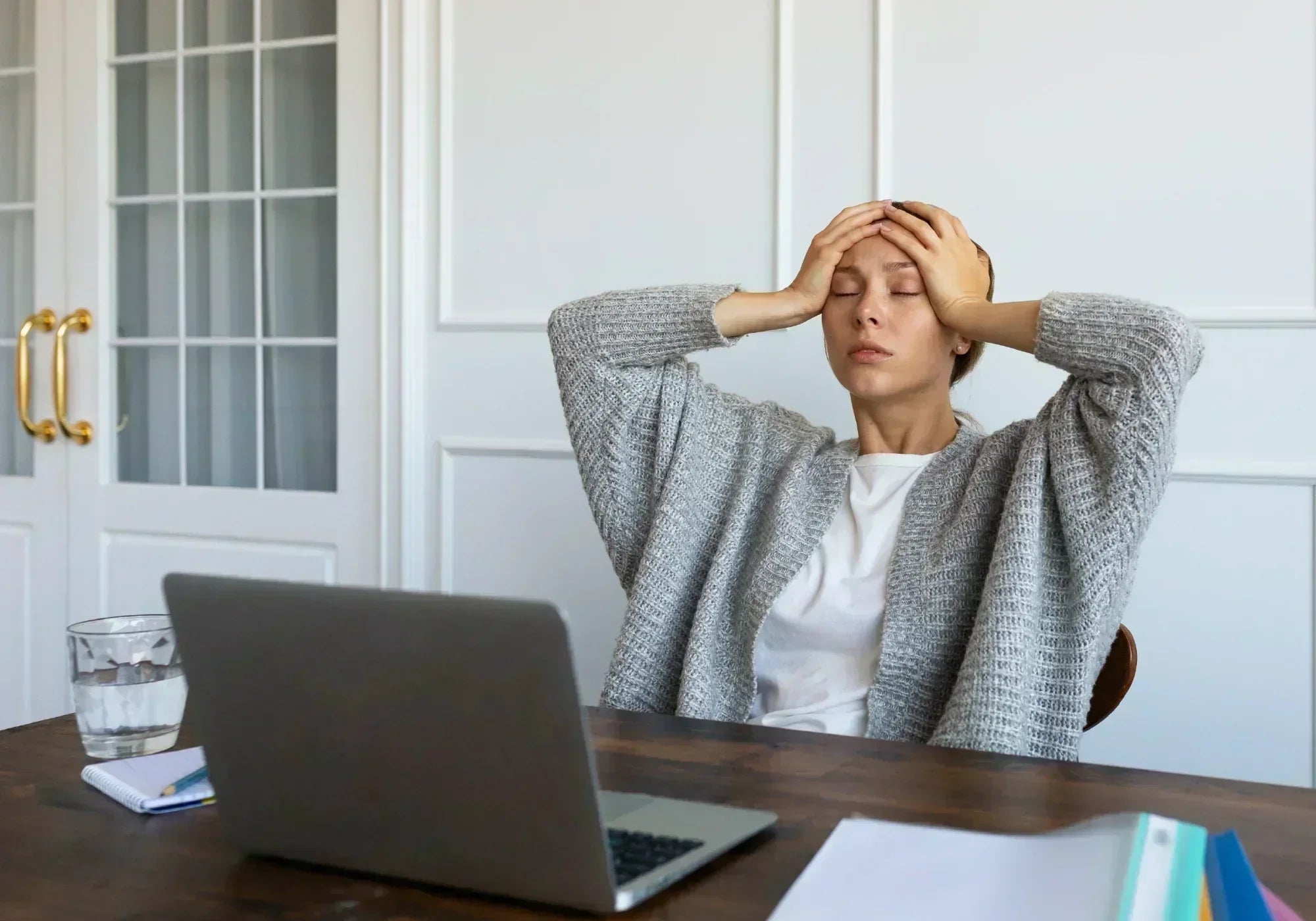 Какви са физическите симптоми на стрес?